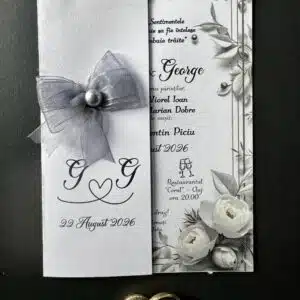 Invitație nuntă elegantă gri cu fundă satinată