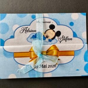 Invitație botez cu ursuleț adormit pe norișor personalizată