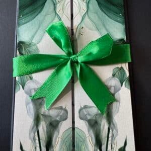 invitație nuntă pliabilă florală crini cala verde sage – dinnunta.com
