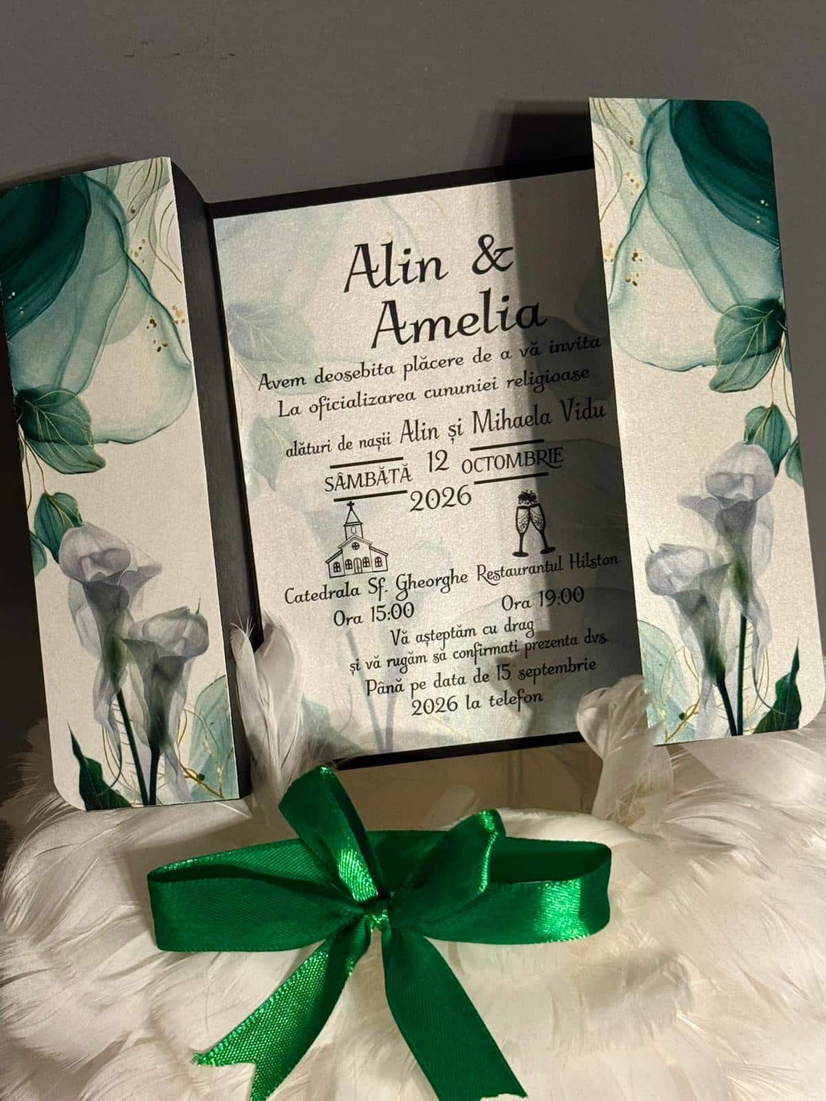 invitație nuntă pliabilă florală crini cala verde sage – dinnunta.com 4